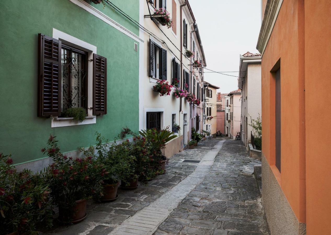 Labum Accommodations Izola Esterno foto